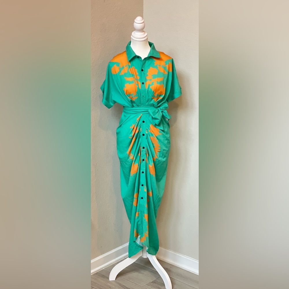 BEAUTIFUL Ruched Button Up Dress